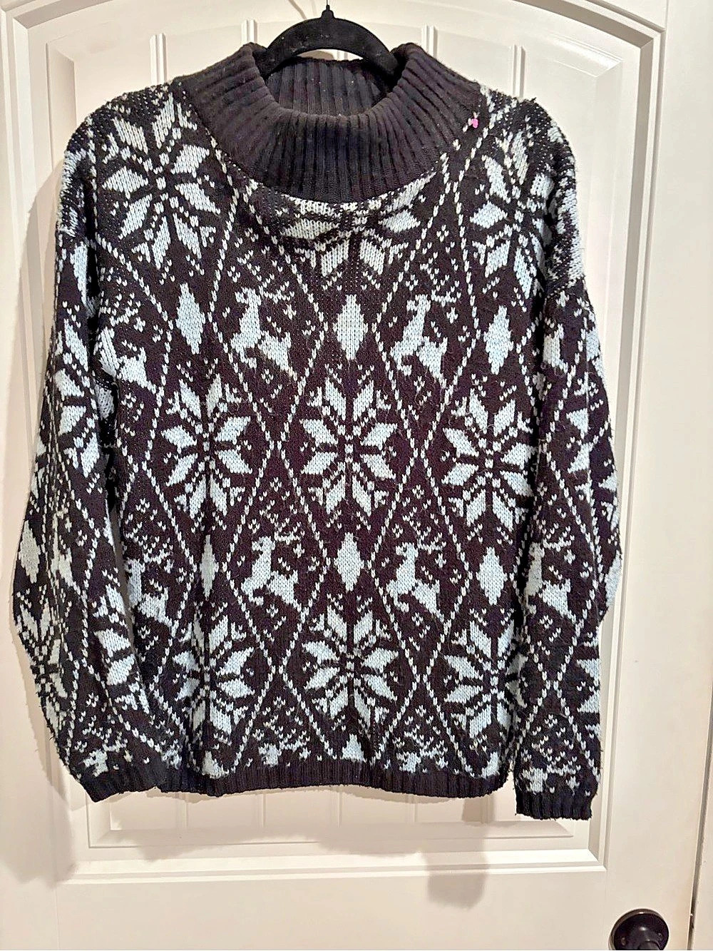Vintage CROQUET Geometric Knit Sweater in Black & White Like New